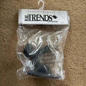 Flag Trends By Carson Black Flagpole Metal Bracket *New*